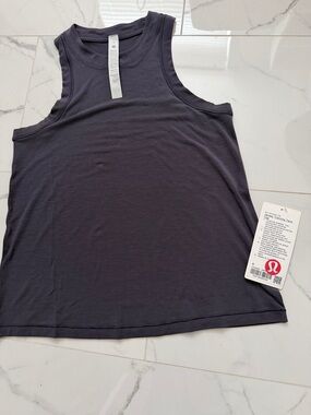 Lululemon Jersey Training Tank Top. DESIGNED FOR TRAINING
NWT 
Size: 6